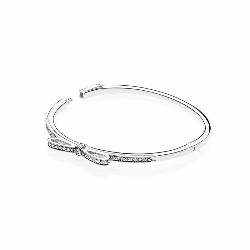 Pandora Sparkling Bow Bangle Bracelet NZ, Sterling Silver (817936-JBT)